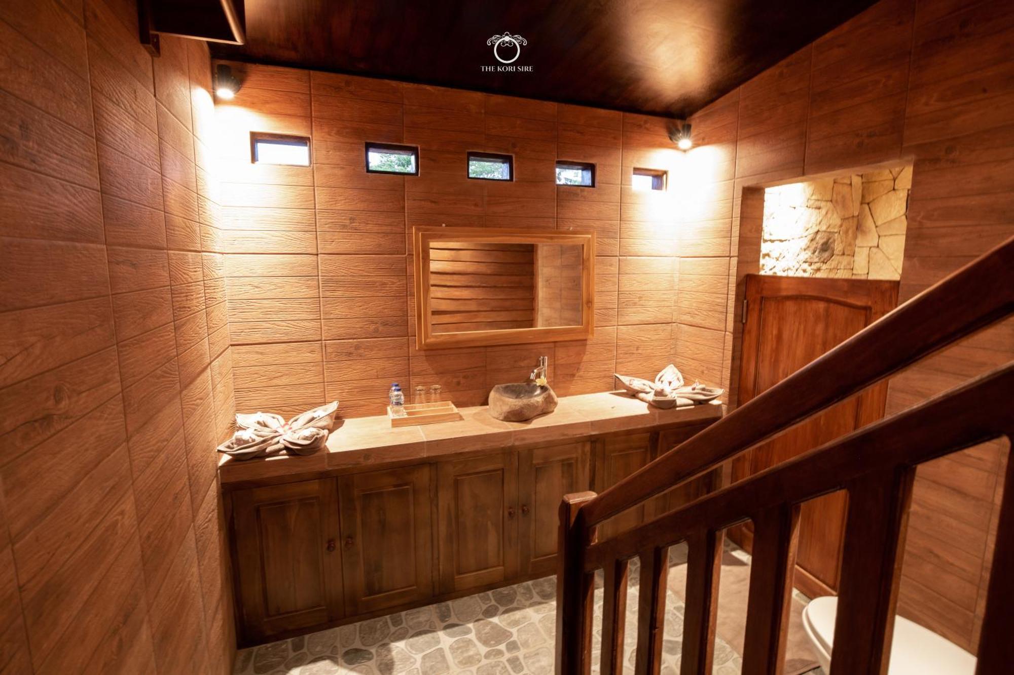 The Kori Sire Otel Tanjung  Dış mekan fotoğraf