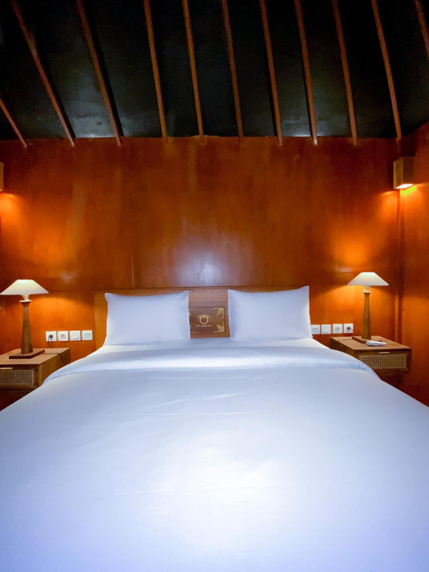 The Kori Sire Otel Tanjung  Dış mekan fotoğraf