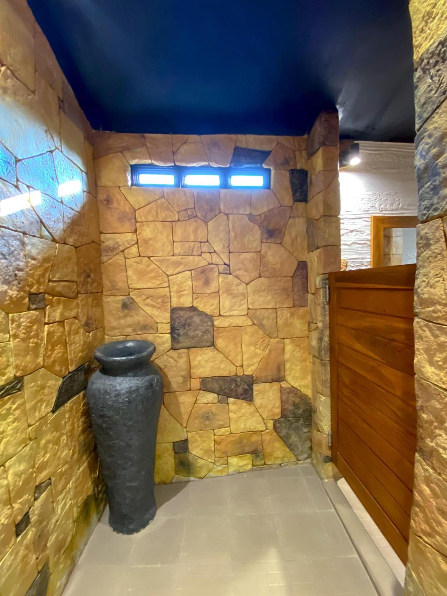 The Kori Sire Otel Tanjung  Dış mekan fotoğraf